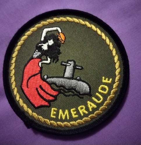 Beau ecusson émeraude - ecusson, sous