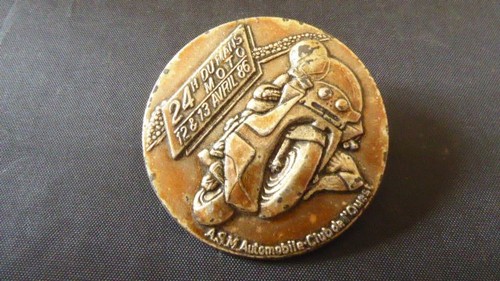 Insigne metal badge - des, h
