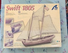 Maquette de voilier en bois
