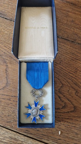 Médaille chevalier ordre - chevalier,