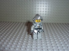 Minifig lego Castle Chevalier Réf cas350 Set 7094/7048