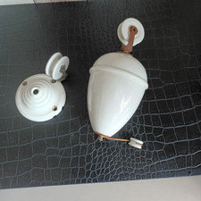 ancien monte et baisse suspension porcelaine A