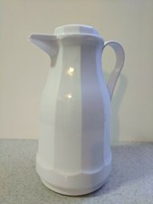 Insulated carafe 0.9 Liter 
