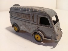 CIJ 3/60 F Renault 1000 kgs