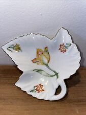 Porcelaine Limoges Ménard De Noblat ,Jardin De Fleurs ancien vide poche, feuille