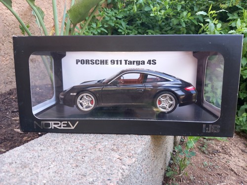 Norev porsche 911 targa - 1/18,