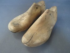 Ancien petit embauchoir forme