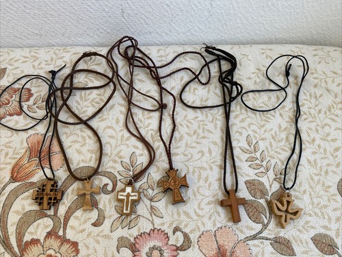 Anciens colliers religieux - 6,
