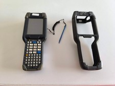 Terminaux / CK3X   (CK3XAA4K000W4100) + 5 batteries + Coque de protection.