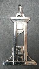 Pendentif guillotine - Souvenir "Révolution Française" Cuivre nickelé