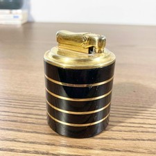 Briquet Colibri Monogas 25 vintage – Briquet de table noir et or années 70