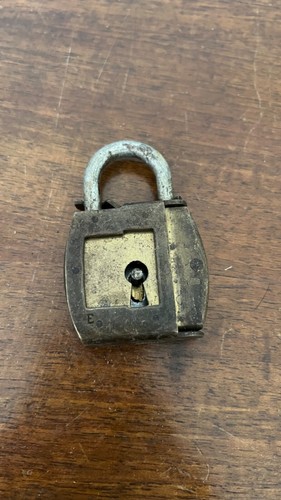 Cadenas ancien fer - en,