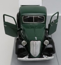 OLDTIMER FORD  PICKUP SUPERIOR