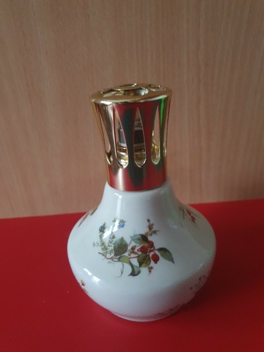 Lampe berger brûle - -,