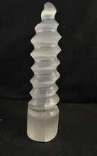 Tour en Selenite taillé en