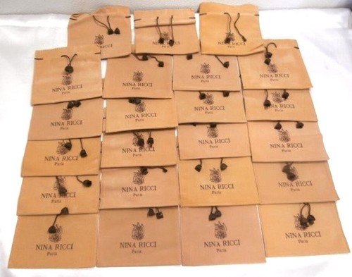 Vintage authentique nina ricci - vintage,