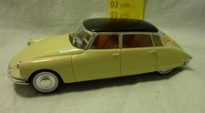 Voiture au 1/43 - CITROEN DS