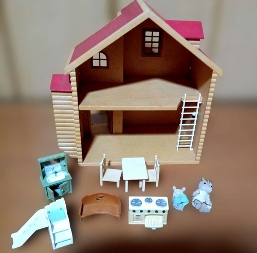 Ensemble poupées sylvanian - de,