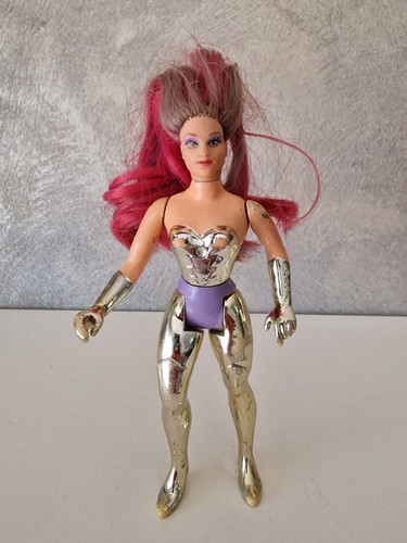 She entrapta motu - she,