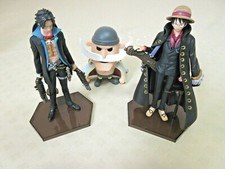 Figurine ONE PIECE. 3 au