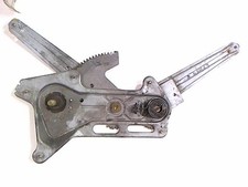 Leve vitre mecanique arriere droit RENAULT SAFRANE PHASE 1 7700809796