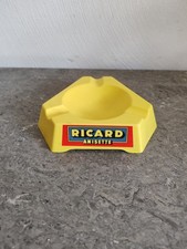 Cendrier Ricard Ancien. Objet Publicitaire. Arela. Made In Italy