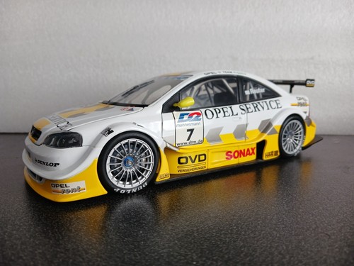Miniature voiture course - voiture,