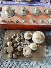 Série De Divers Poids Anciens