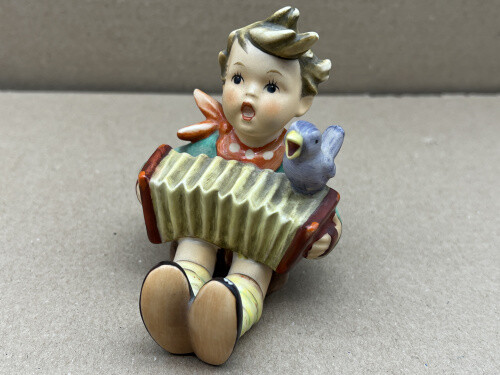 Figurine hummel 110 i - m.i.,