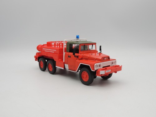 Hachette camion sapeur - hachette,