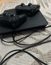 Console PS4 Sony Playstation 4 Slim 500Go avec 2manettes Dualshock 4 et câbles 