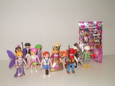 /// Figurine serie 7 figures