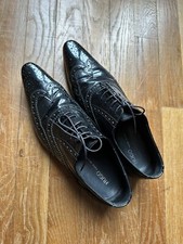 HUGO BOSS  Chaussures homme occasion cuir vernis T41 convient T42 Réf. N04