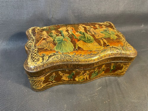 Ancienne boîte biscuits en - boîte,