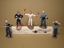 5  FIGURINES 1/43  SET 453