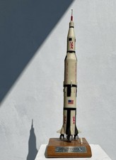 VINTAGE 1960's APOLLO SATURN V ROCKET 12" DESK MODEL by COUNTDOWN INC. FLORIDA