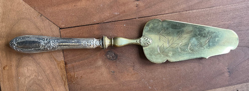 Pelle tarte métal - à,