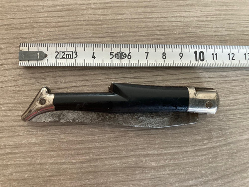 Couteau pliant véritable - couteau,