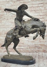 100% Bronze Statue LG