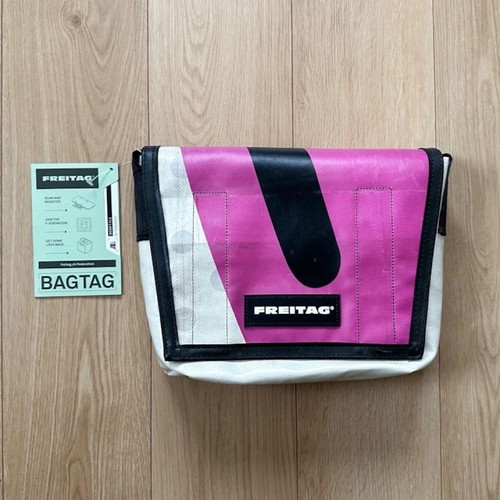 Freitag f11 lassie dot design - freitag,