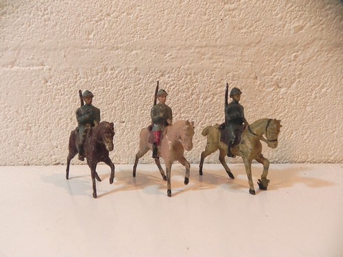 Lot dragons poilus cavaliers - lot, 3