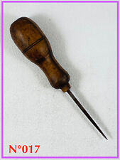 N°017  OUTIL Alêne de CORDONNIER Bourrelier Sellier Tapissier métier du Cuir