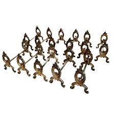 11 GRANDS PORTE COUTEAUX STYLE  ROCAILLE LOUIS XV EN METAL ARGENTÉ   6CM X 7.5CM