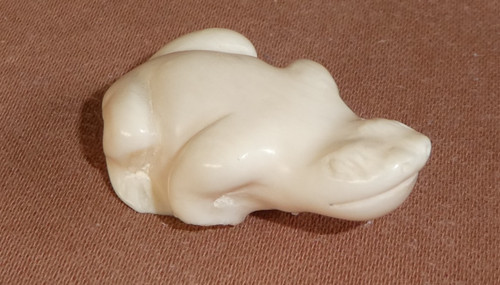 Tortue bovin sculpté - en,