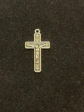 pendentif croix, crucifix en
