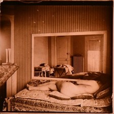 Vue stéréo sur verre, Erotique, Nu féminin, Femme allongée avec miroir