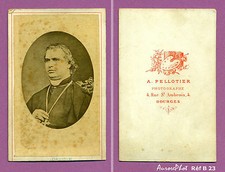 CDV Prête en buste avec col