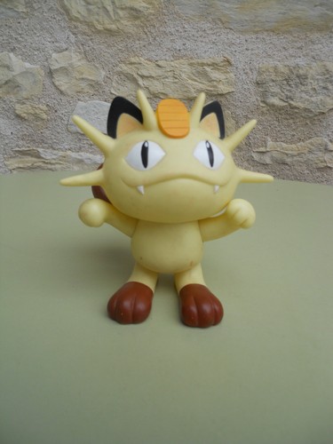 Figurine pokemon miaouss