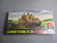 AH905 ESCI WWII GERMAN STURM. PZ. IV BRUMMBAR 8065 1/72 DIORAMA MAQUETTE