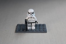 LEGO Star Wars Imperial Stormtrooper sw0617  Lot 0437